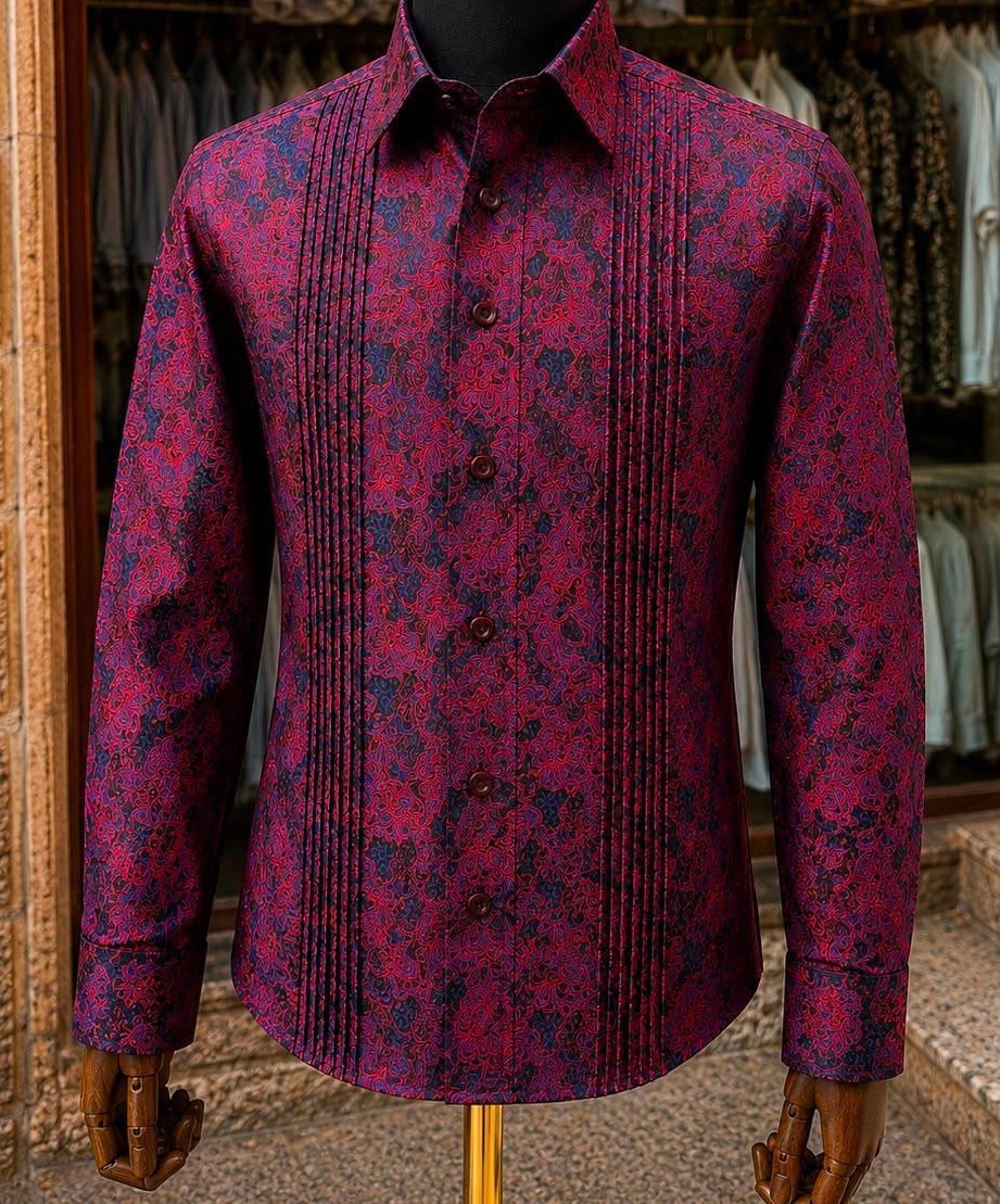 Men’s magenta paisley shirt