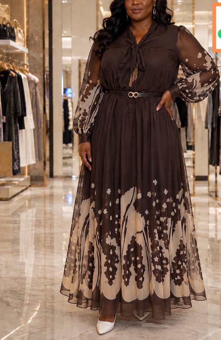 Robe longue en mousseline cacao à bas de jupe brodé