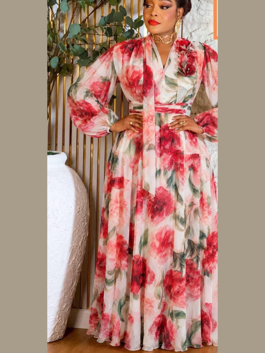 Robe longue en mousseline à roses poudrées