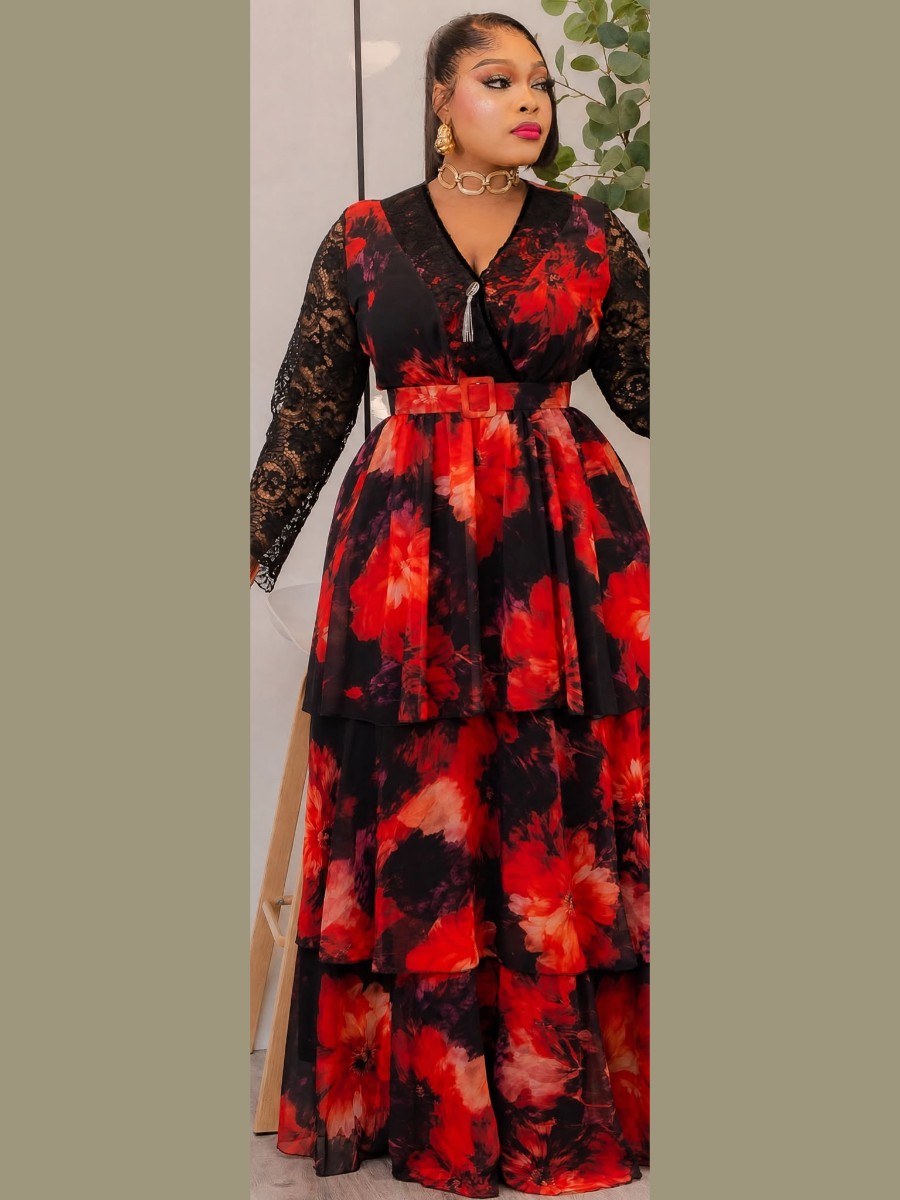 Robe à volants rouge et noire avec manches en dentelle